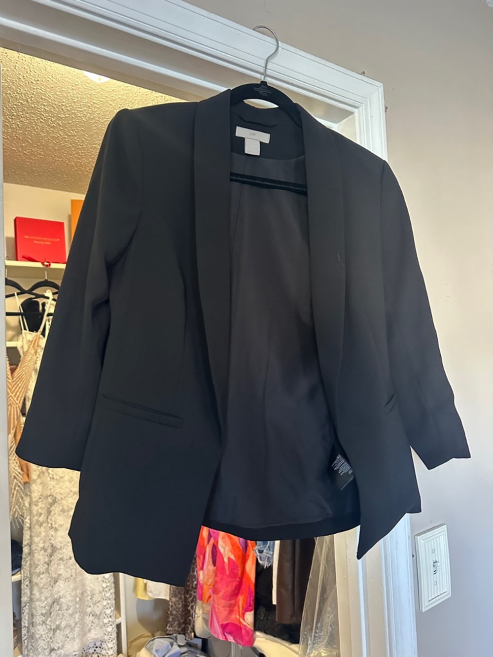 H&M Black Open-Front Blazer